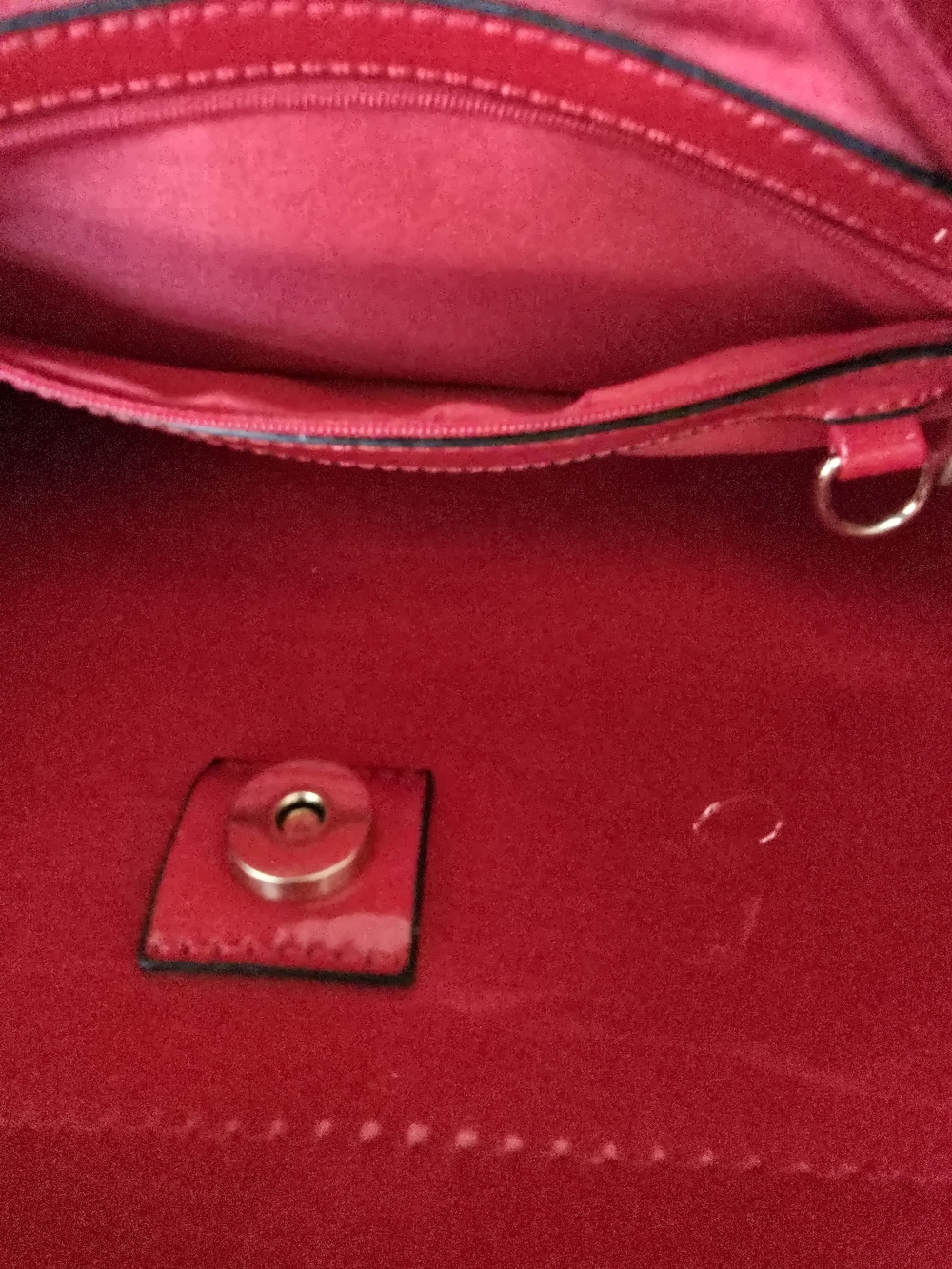 Red Quilted Patent Satchel with Crystal 'QUEEN' Accent - Picture 4 of 6
